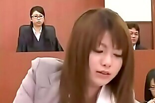 Invisible man in asian courtroom - Title Please 1 h 54 min