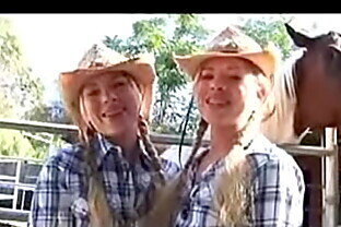 Texas Twins Sexual Highlights 57 sec