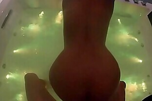 Hot Asian fuck hard in jacuzzi