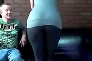 3032717 cousin footjob in sexy tight leggings