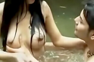 Girlfriend Kissing Underwater