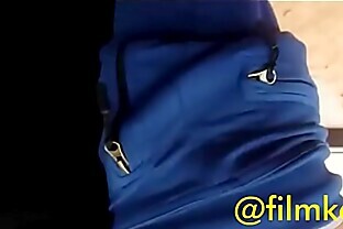 ایرانی جدید داره دوست دخترشو توی ماشین از کون میکنه .واقعا کونه سفید و خوشگلی د 2 min