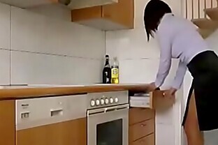 German Hot MILF Pay Stranger with Fuck after Work 8 min