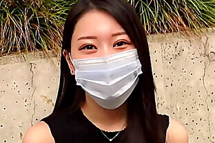 超美人JD個人撮影 彼氏以外と初めてSEXする美女。可愛い顔して自ら腰を振る美BODYなJDに資金援助ハメ撮り！スレンダーボディでも出るとこはしっかり出ている欲張りスタイル！主観バックか