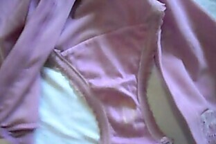 Showing Marya´s dirty panties 004