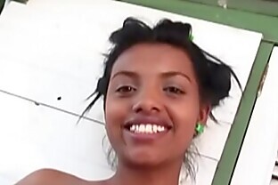 Solo morenita 02