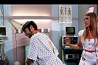 Big booty nurse fucks her paitient's brains out in the hospital