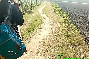 गाँव की देसी गरम छोरी को शहर ले जाकर ताबड़तोड़ चोदा