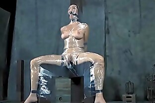 Tough beauty in shackles gets her muff pumped