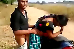 Desi Bhabhi Giving Blowjob & Fucked Doggy on Bike
