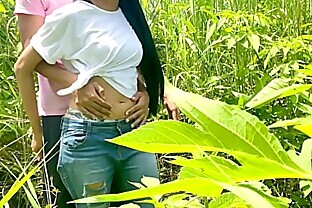 Sexy desi beb got huge Cumshot in the Woods!!!