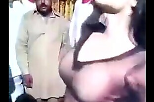 Sexy dance Pakistani
