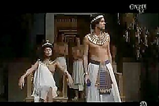 Joy Chez Les Pharaons (1993) - Zara Whites