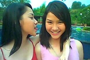Real Teen Asian GFs!