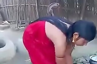 Desi village girl Hot video 2017