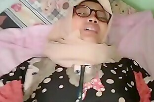 IBU GURU SUKA SANGE FULL :