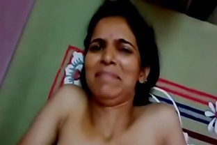 Sexy Sarika New Video Hindi Audio hawtvideos.tk