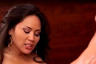 Asian milf eating pussy