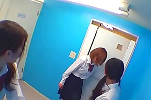 Asian teen piss in toilet