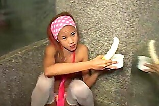 Me Thai girl Tia 18 like banana sucking